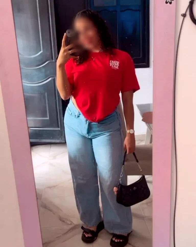 Juliane, 24