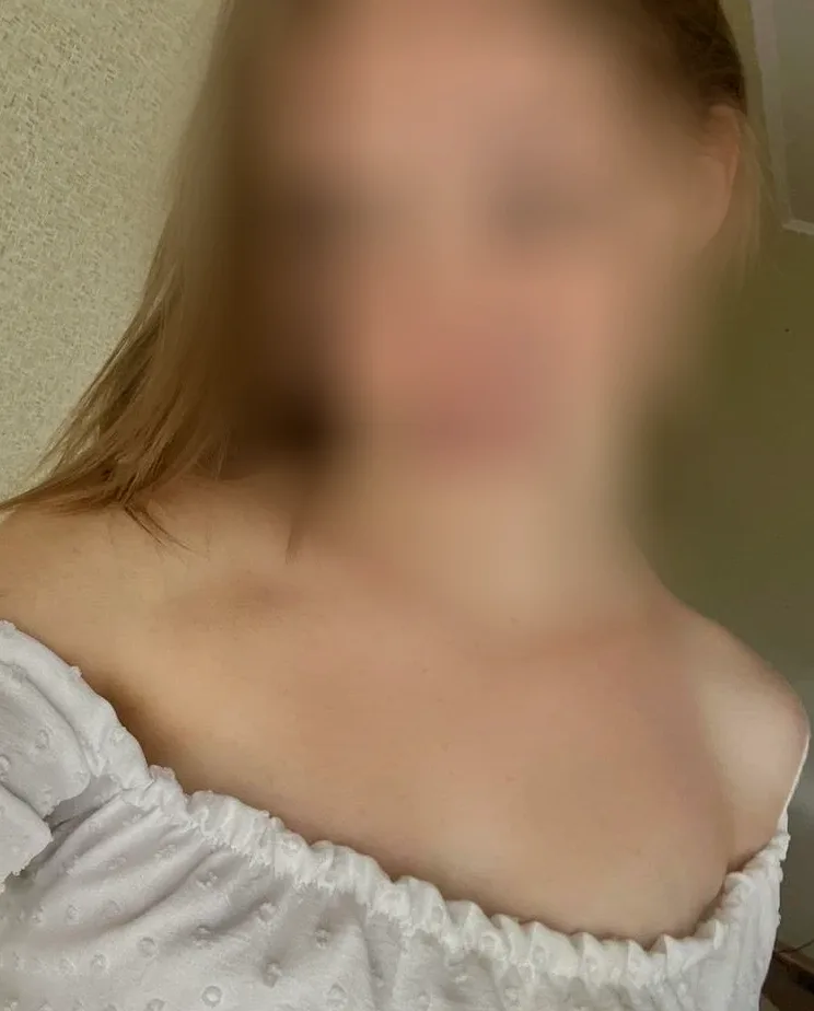 Marie, 34