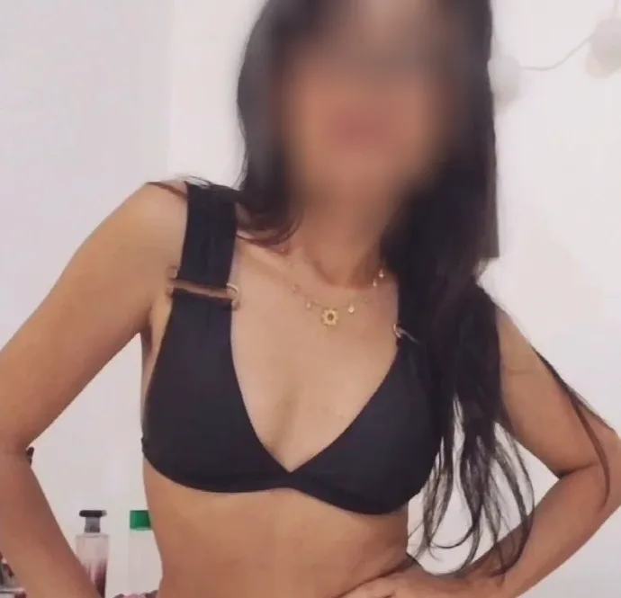 Marie, 29